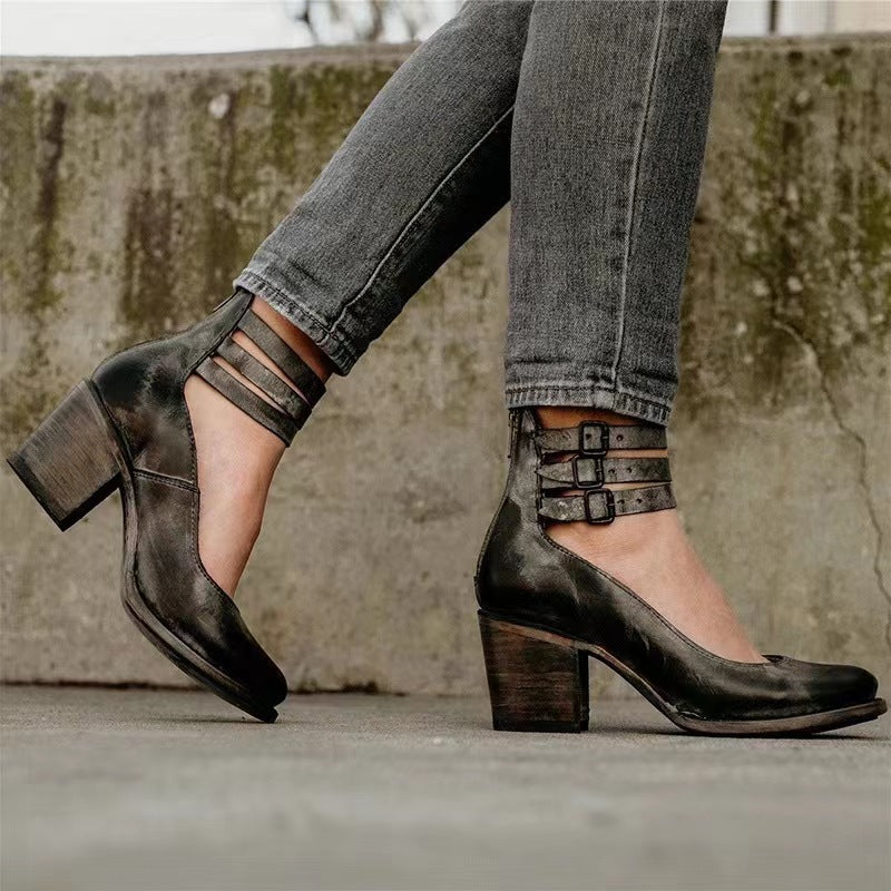 Elegant and comfortable Eliza ankle boots for a sophisticated style