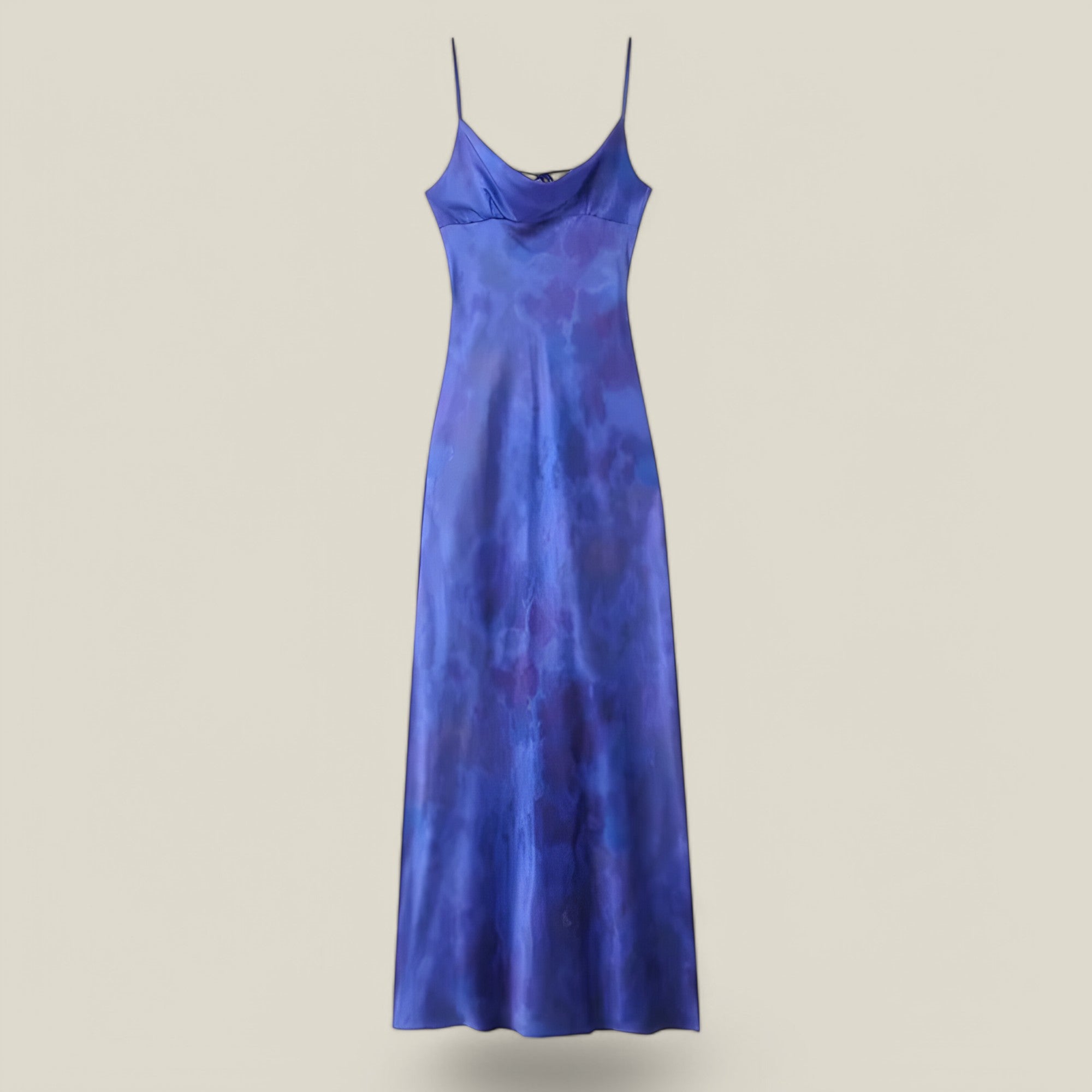 Ysée | Robe imprimée en satin - Légèreté estivale au toucher soyeux
