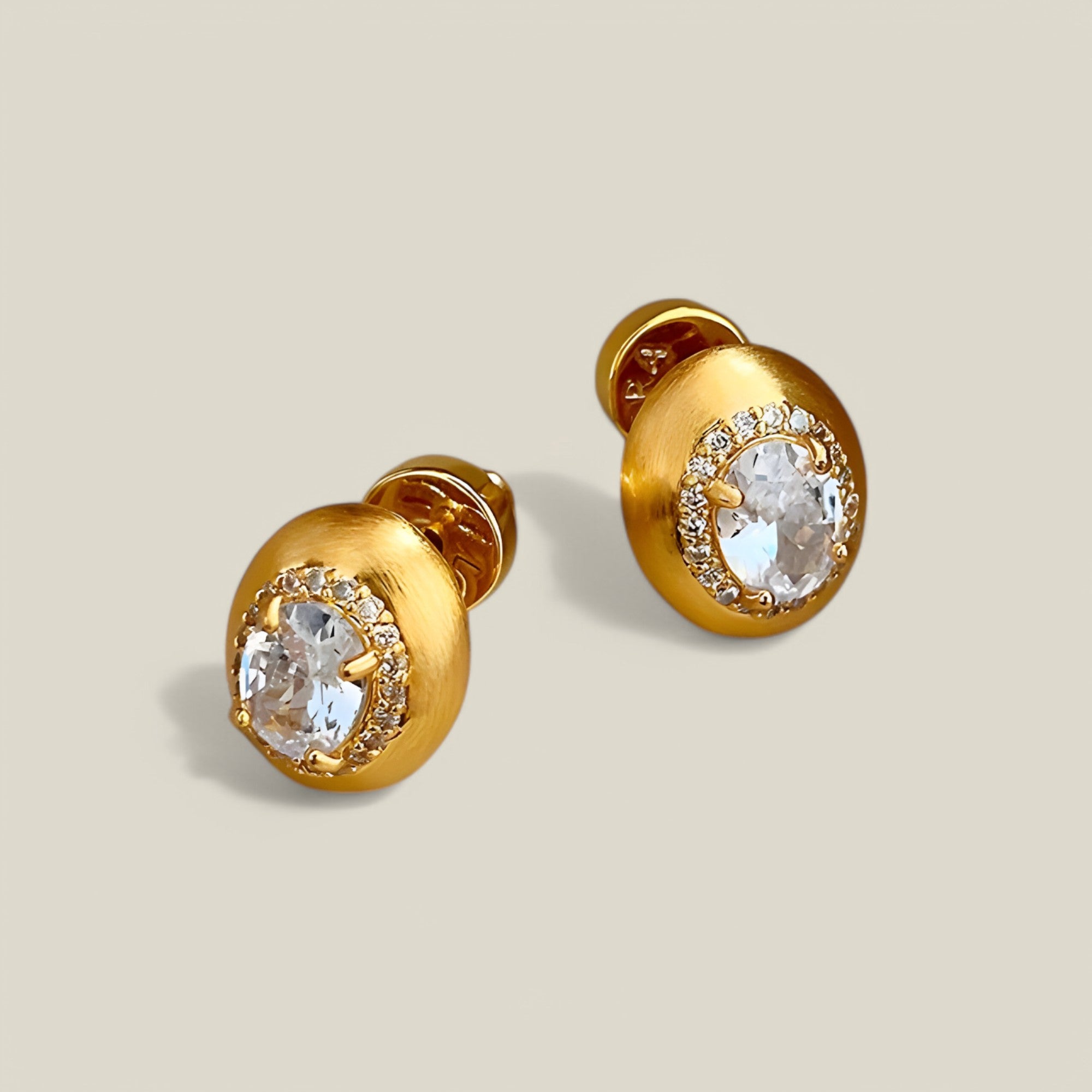 Thaïs | Boucles d'oreilles en métal brossé avec strass