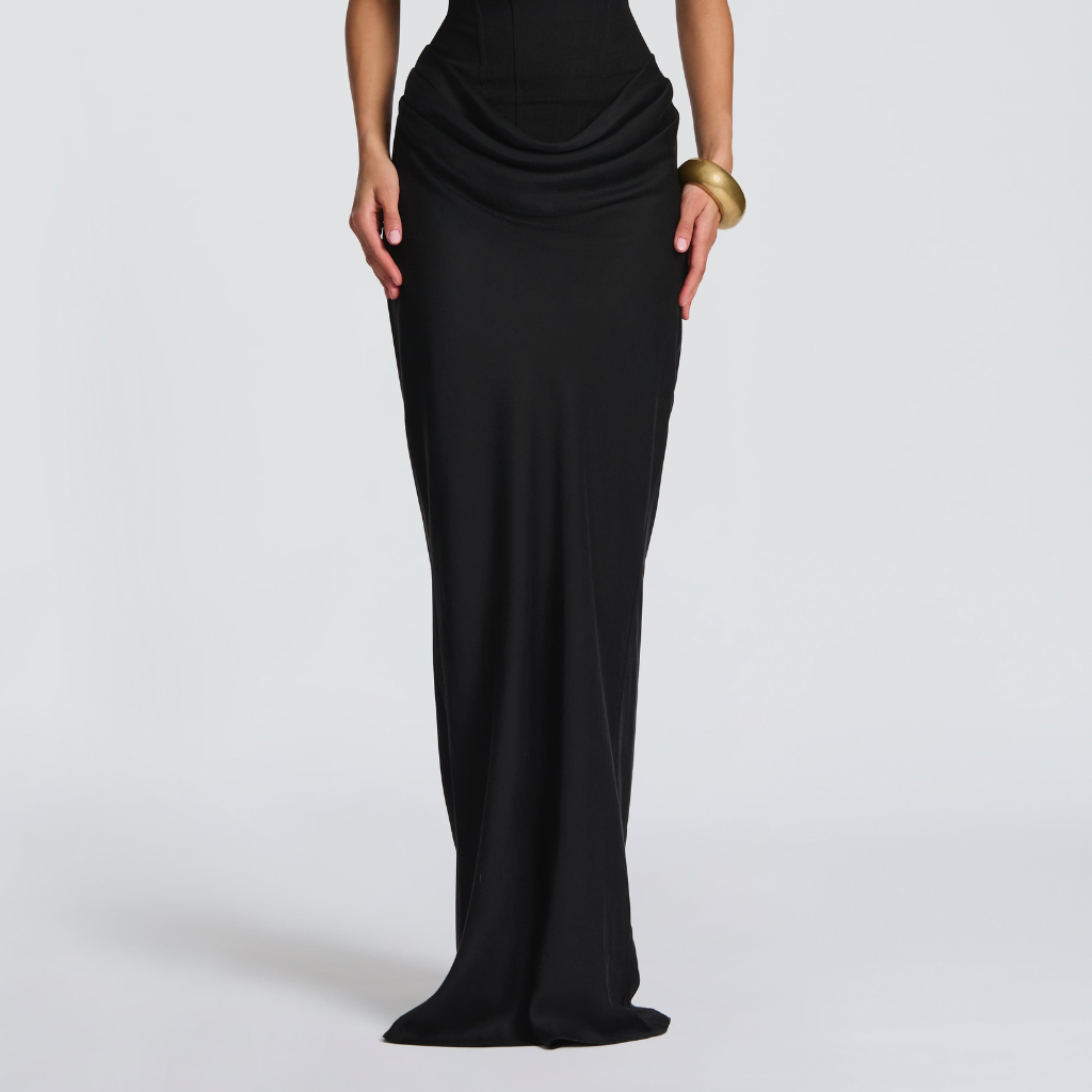 Hourglass Maxi Dress — Sculpted Silhouette, Effortless Style