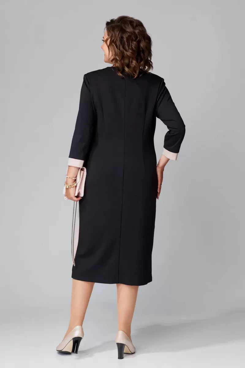 Alexa Timeless V-Neck Dress | Cow Clothing