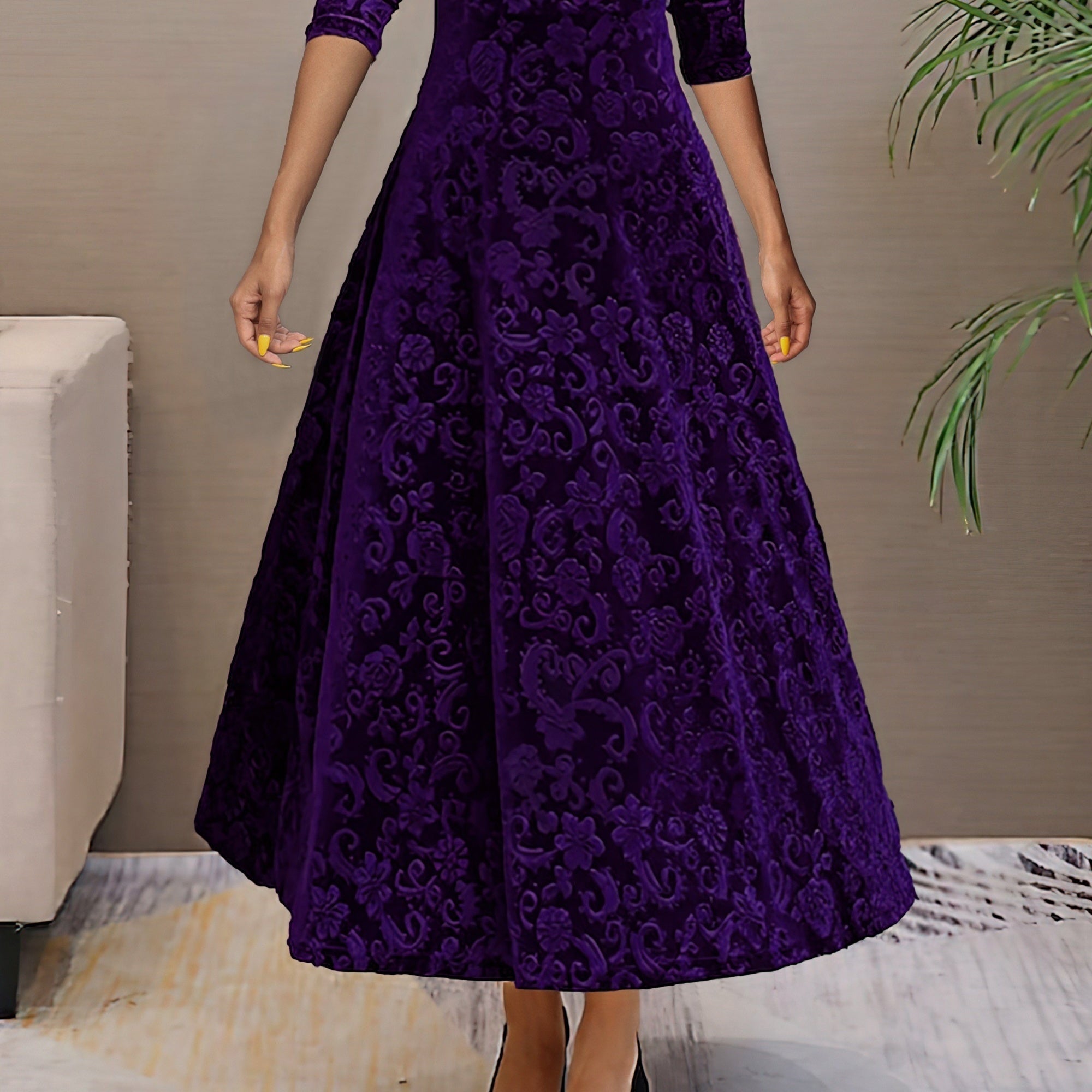 Denise Velvet Elegance Dress