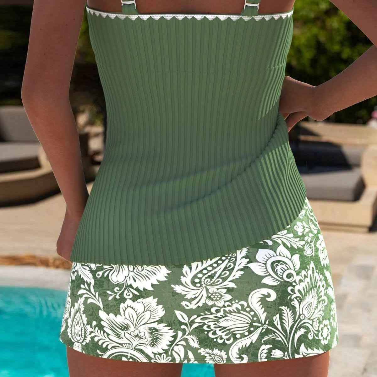 Maisy | Schickes Tankini-Set mit mittlerer Taille im Paisley-Muster