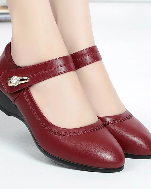 Chic Mid-Heel Comfort Shoes for All-Day Wear - Red