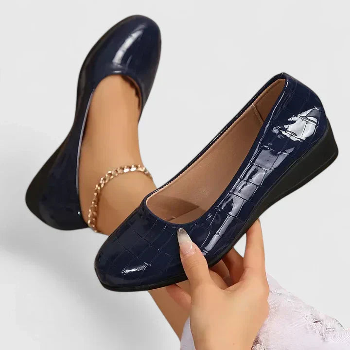 Women's Comfortable and Stylish Orthopedic Shoes