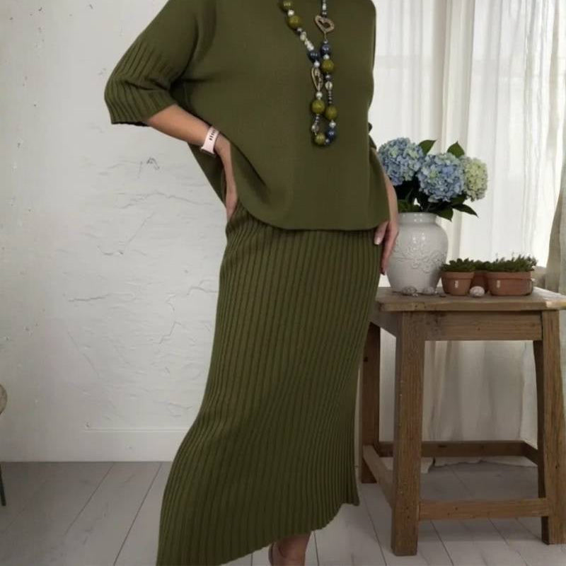 Women's Elegant Set for Timeless Style