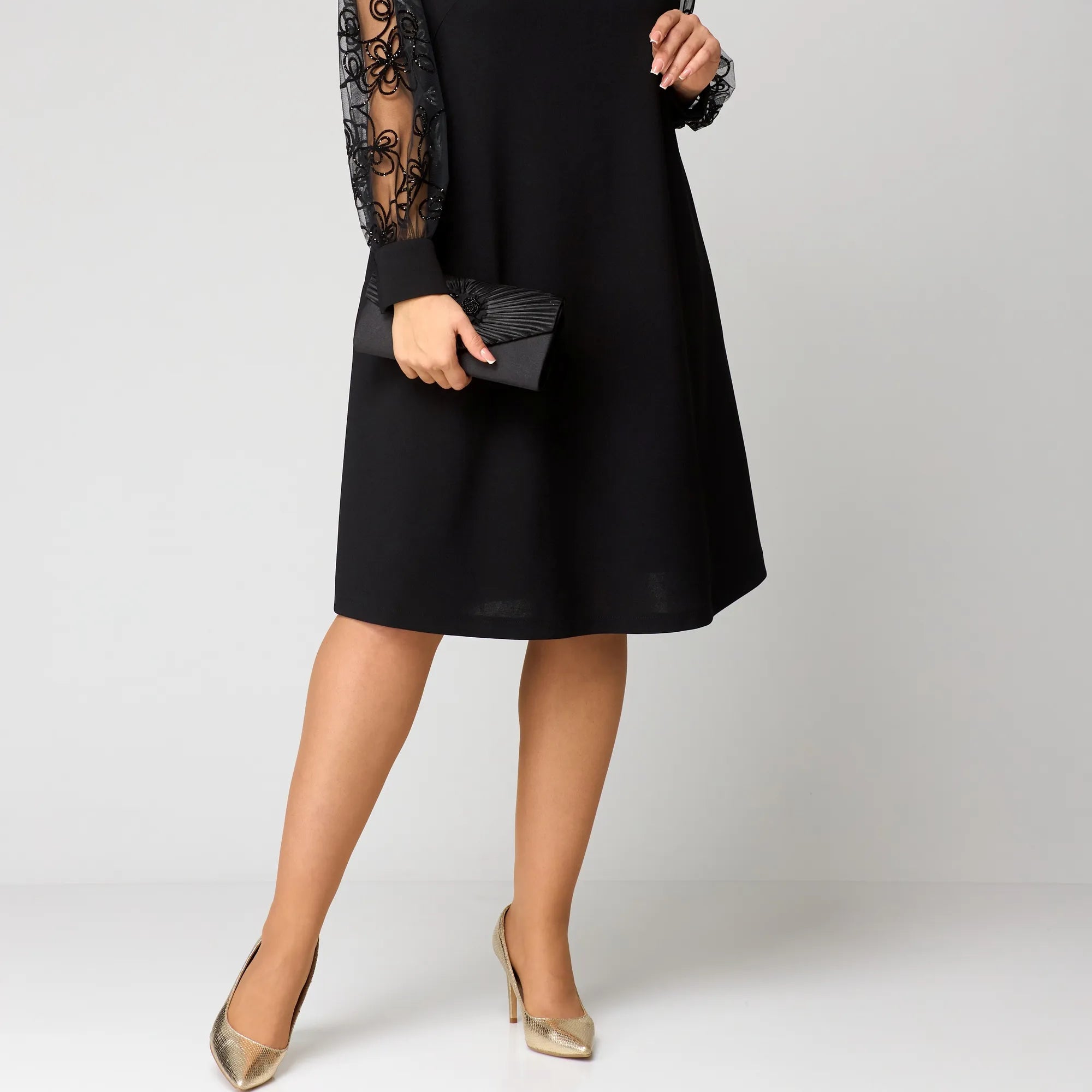 Edyth™ Timeless Lace Dress