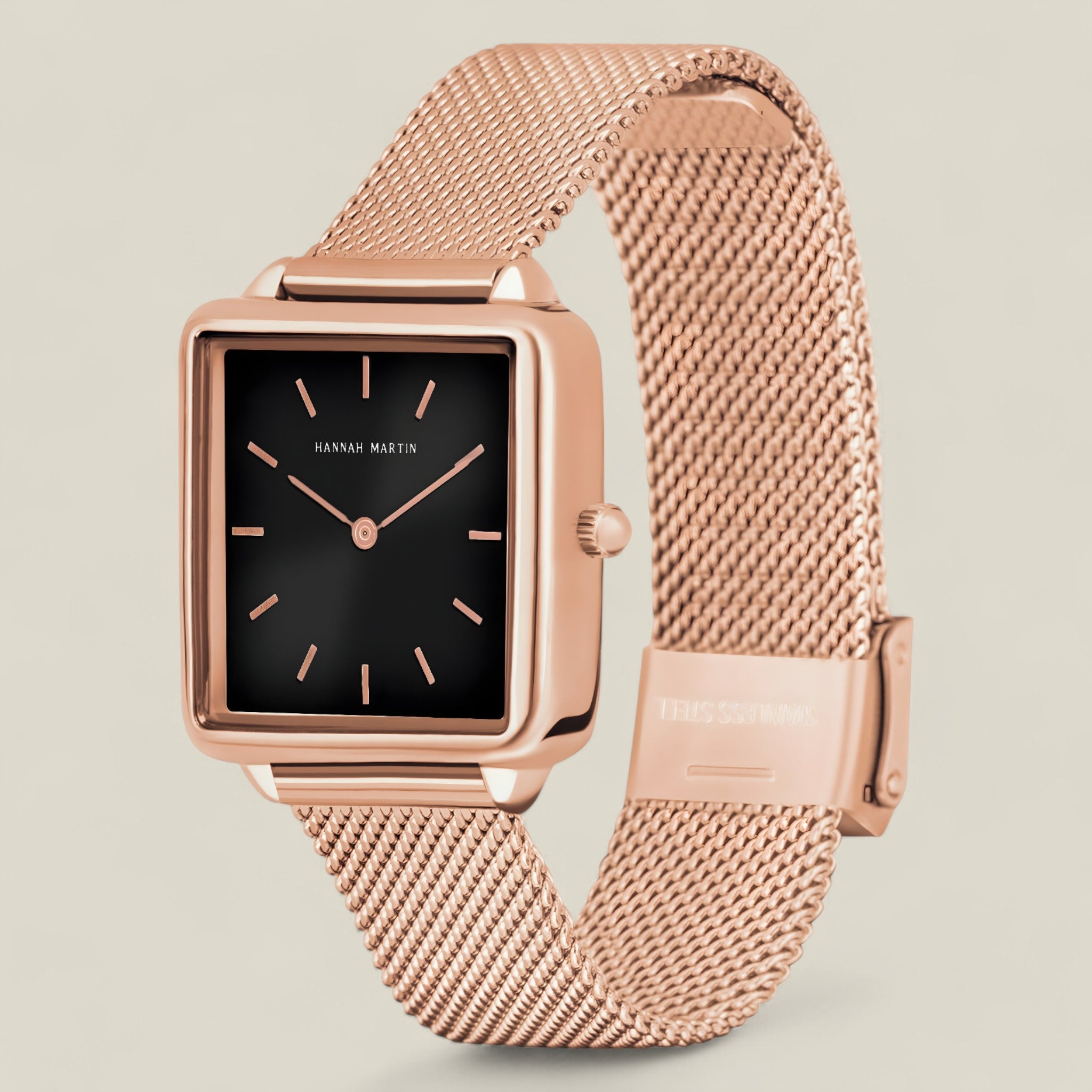Ava | Montre carrée en or rose - Bracelet en maille tendance