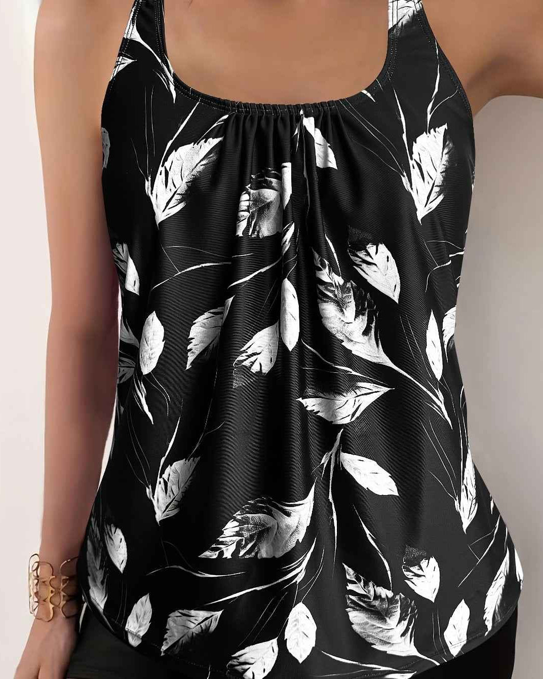 Elise | Elegantes Schwarz-Weiß-Blattmuster-Tankini-Set