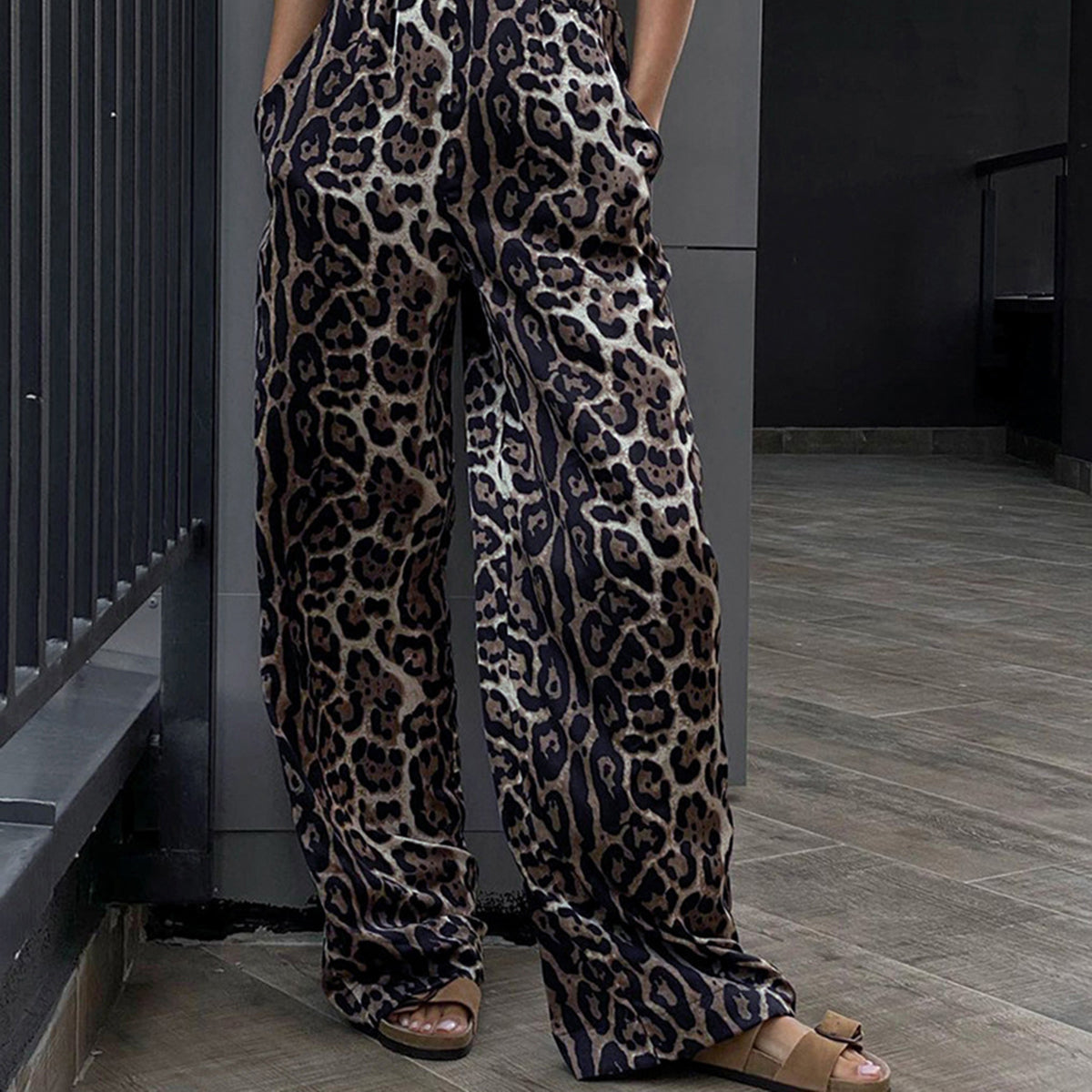 Women's Leopard Print Wide-Leg Pants