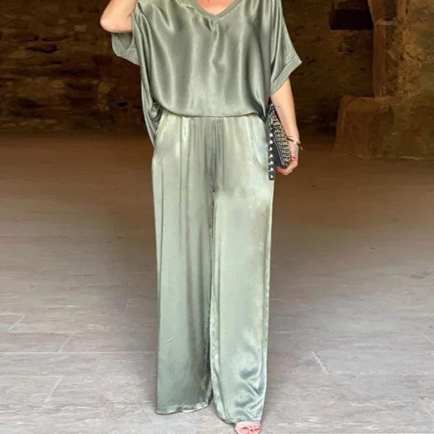 Women's Festive Two-Piece Set — Relaxed Fit for Effortless Comfort
