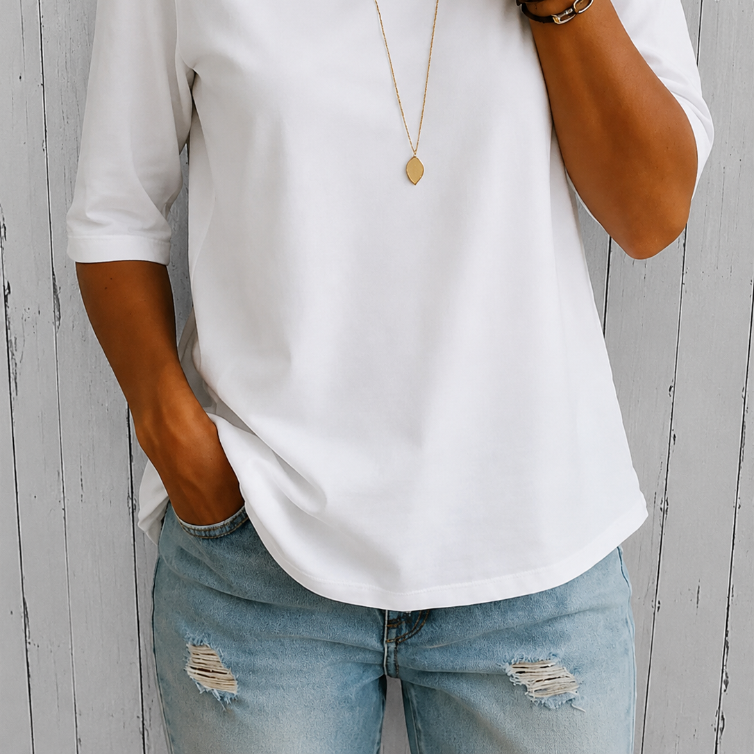 Calvera | Essential Comfort Tee