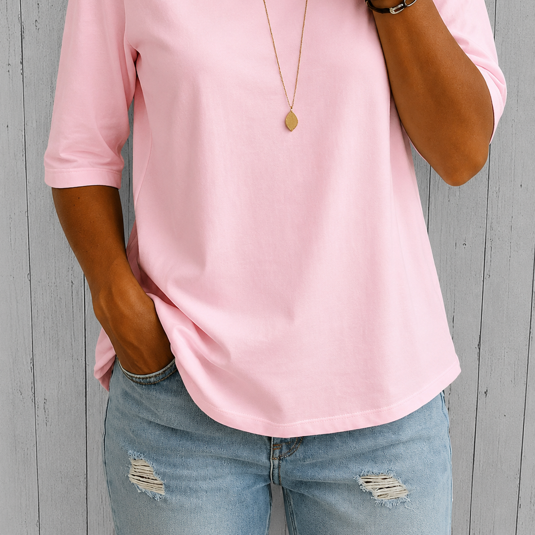 Calvera | Essential Comfort Tee