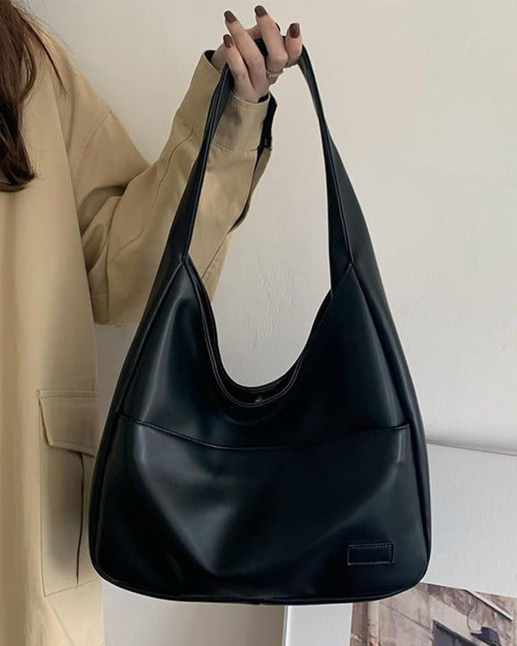 Chic handbag with generous, roomy storage - Brown