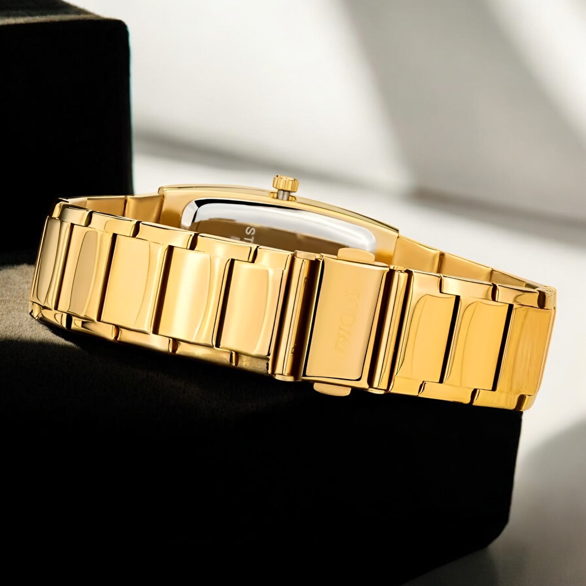 Dominic | Montre carrée en acier inoxydable