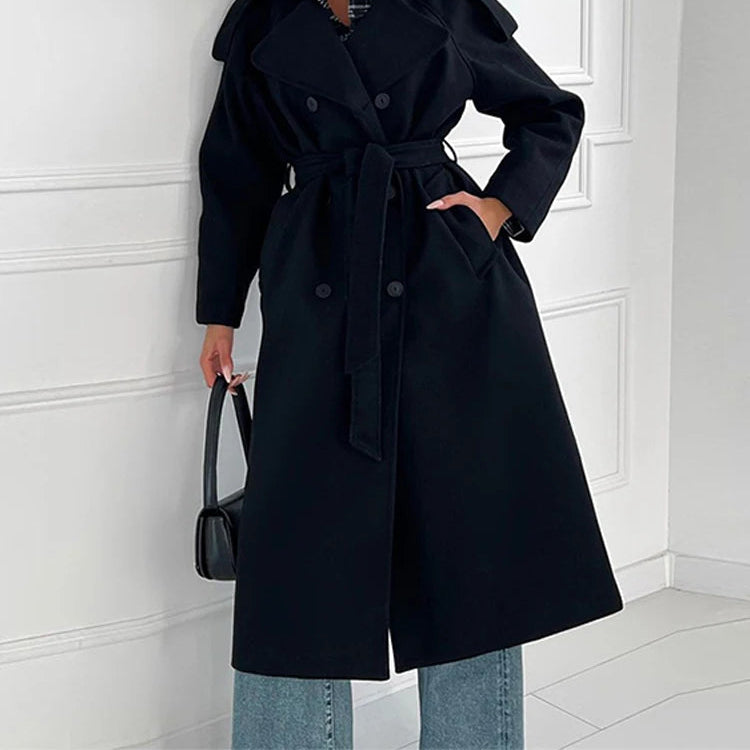 Chic Women's Vintage-Inspired Long Coat