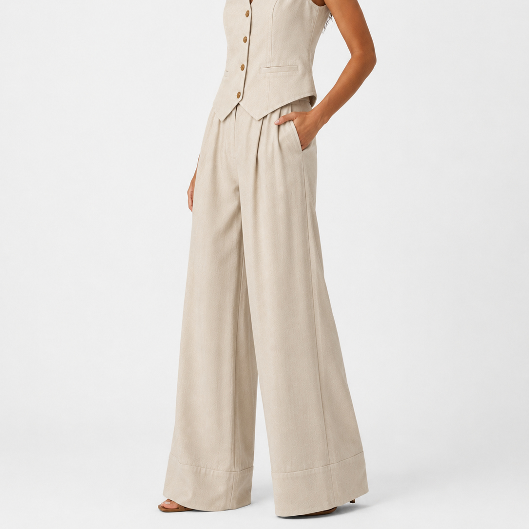 Lina | Sleeveless vest (with free coordinated pants)