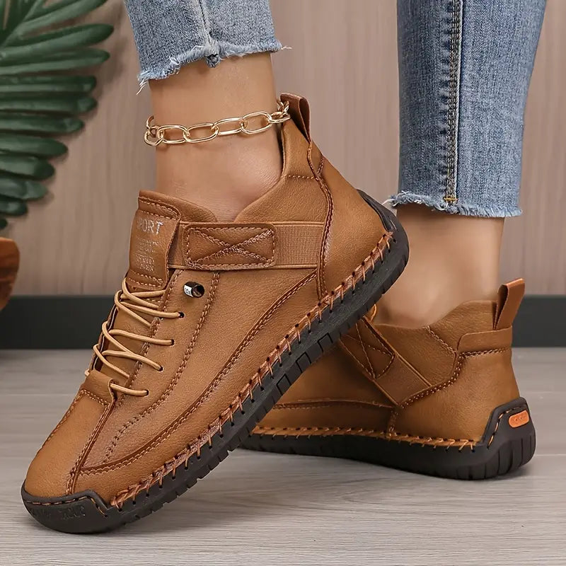 Emiline | All-Day Comfort & Support Sneakers