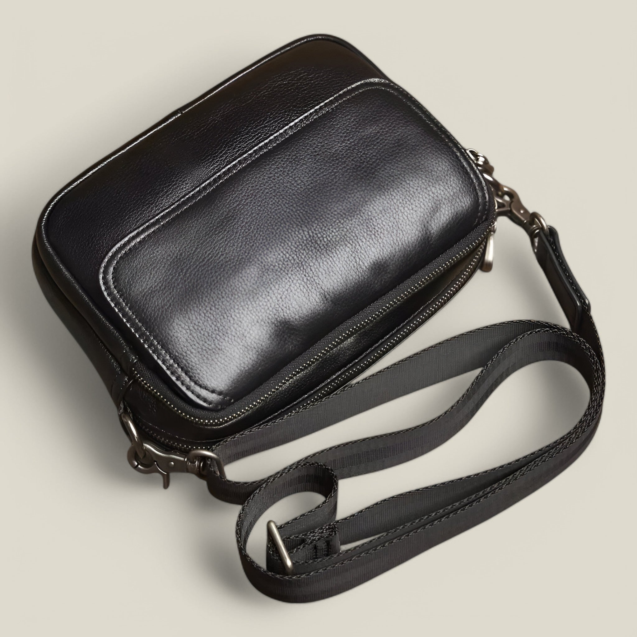 Alfred | Sac à bandoulière - Compact et élégant