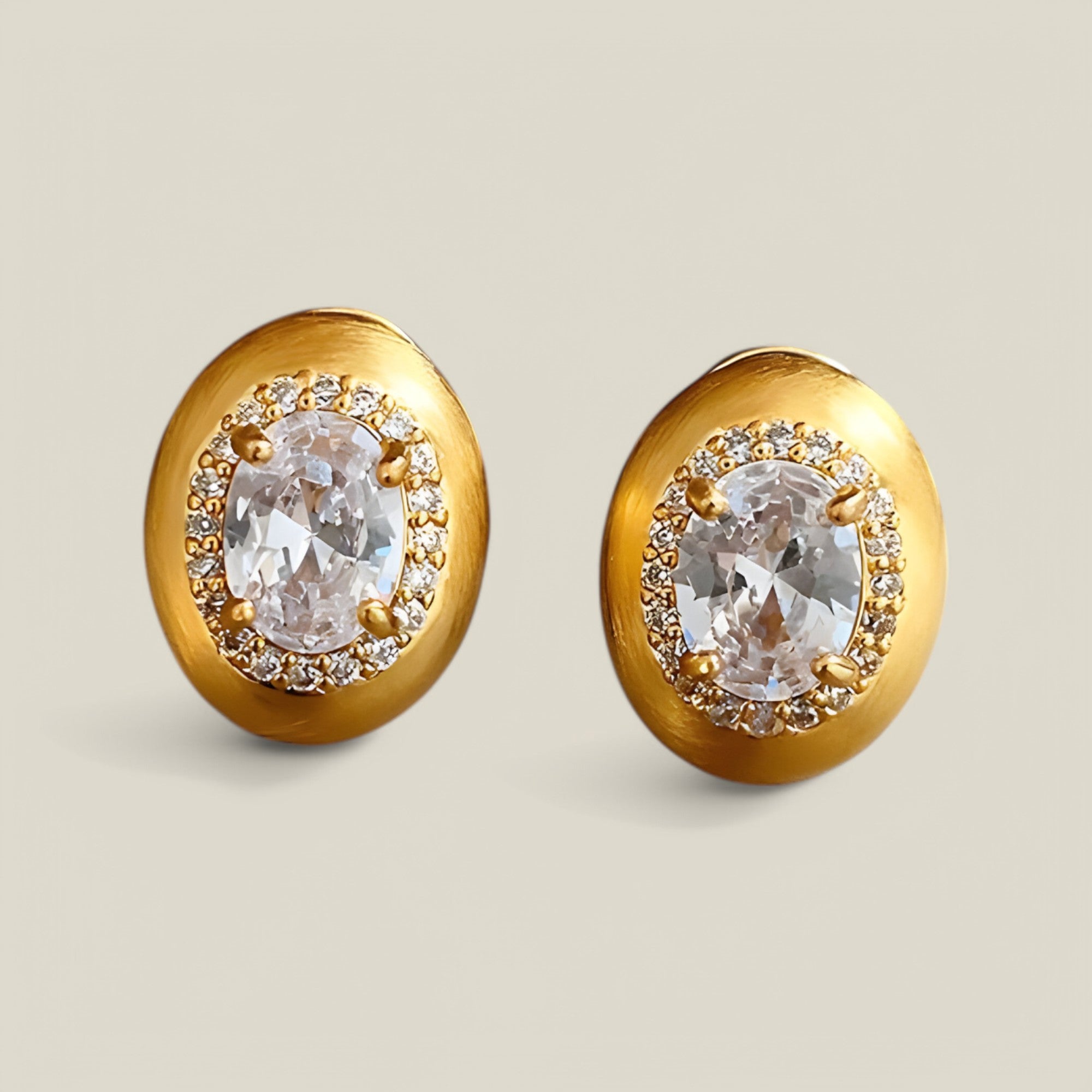 Thaïs | Boucles d'oreilles en métal brossé avec strass