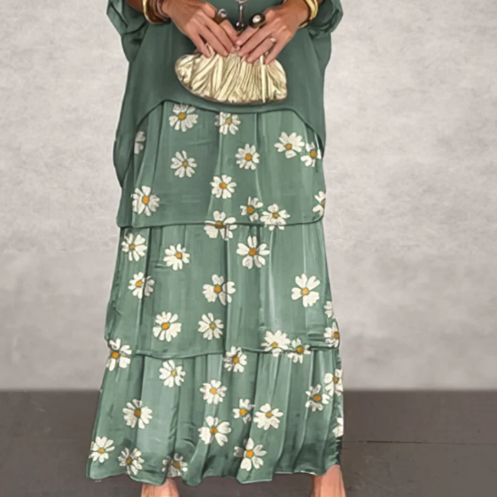 Caroline: Timeless, Elegant Flowing Maxi Dress