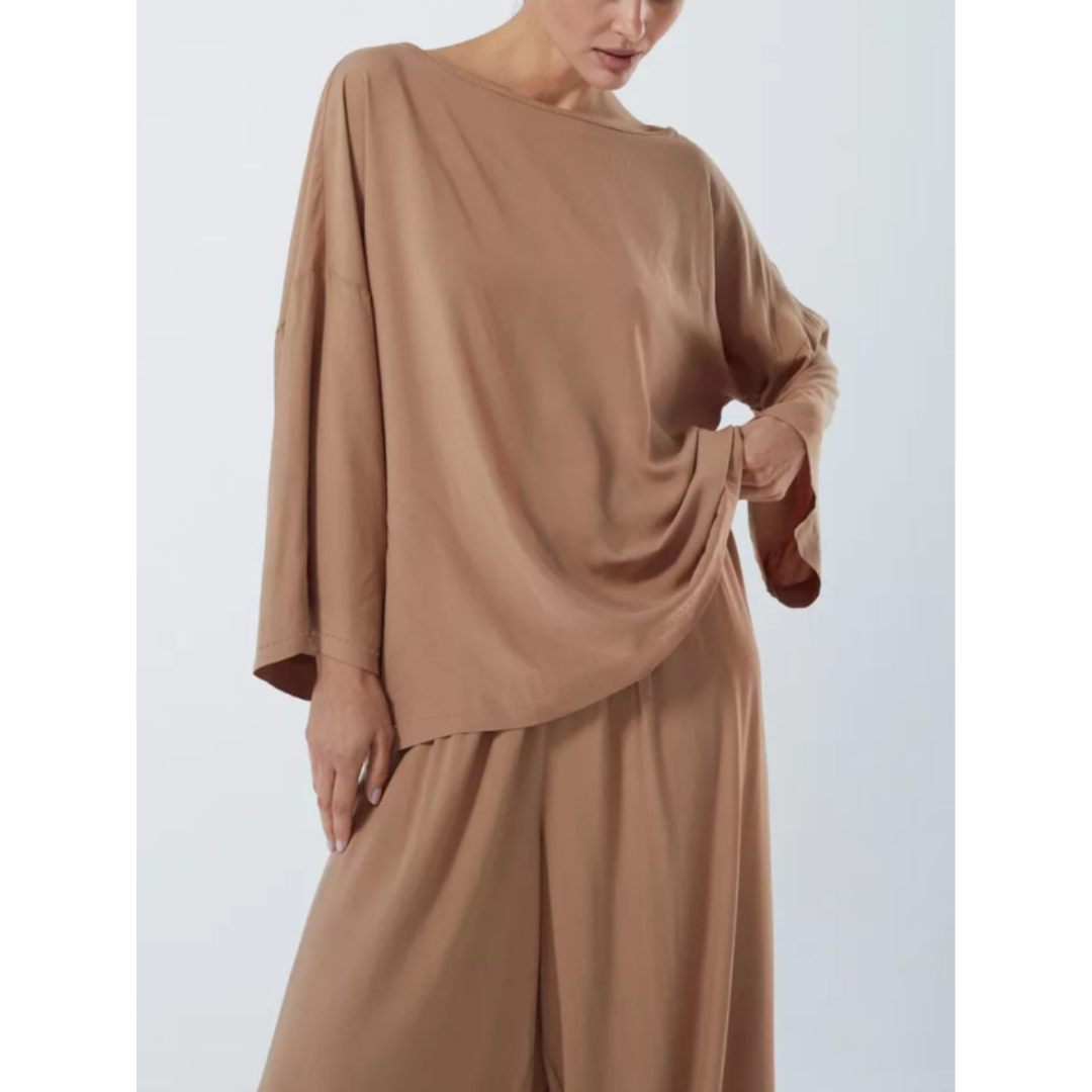 Chic Casual Women's 2-Piece Set: Long-Sleeve Top and Matching Pants