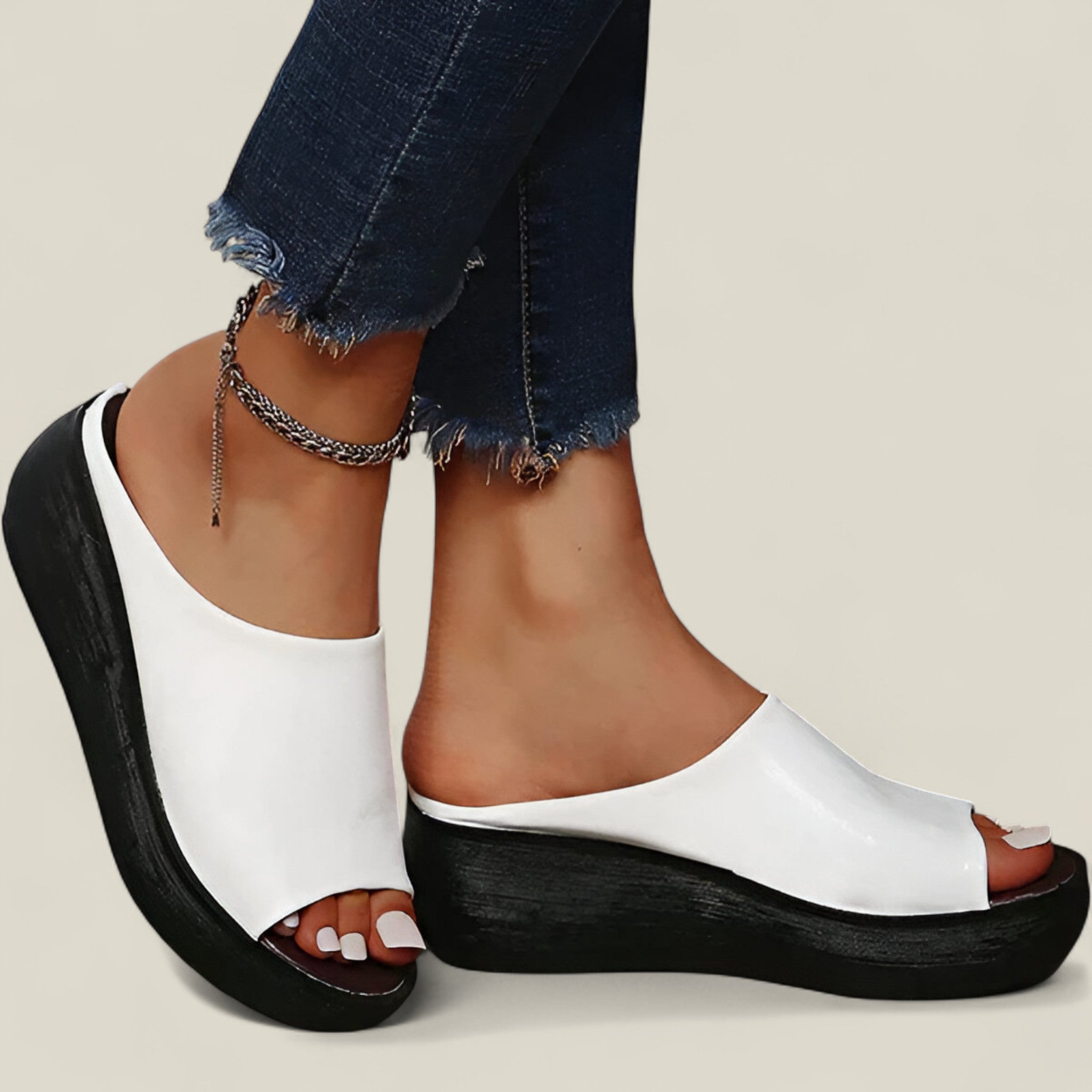 Lize | Slides à semelles compensées - Chic et confortable