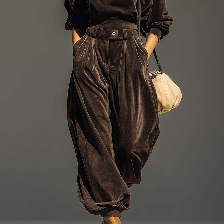 Sophisticated Women's Outfit Set