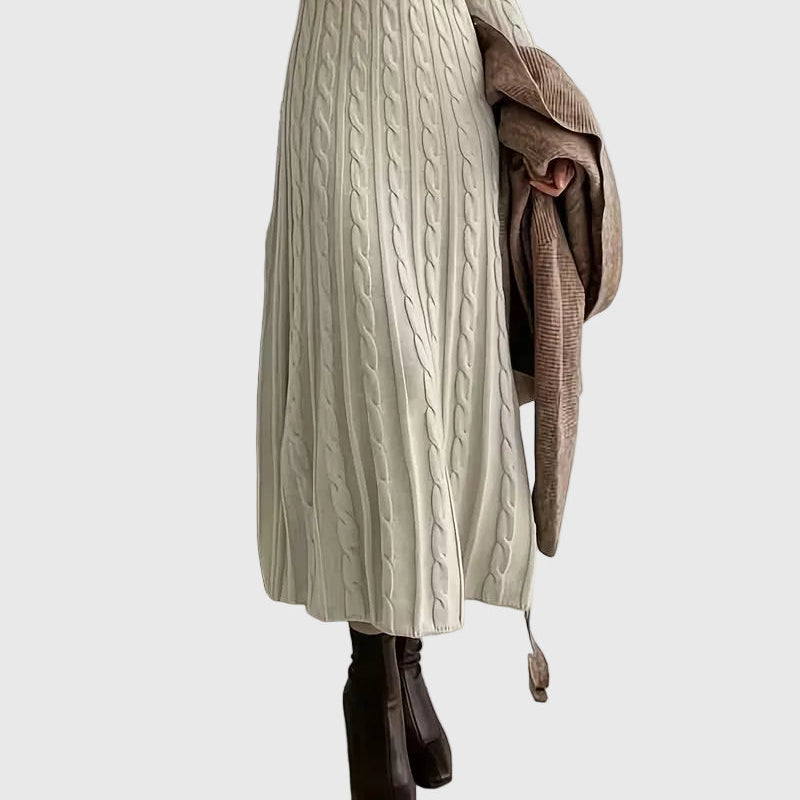 Evelyn | Luxuriously Soft, Elegant Knit