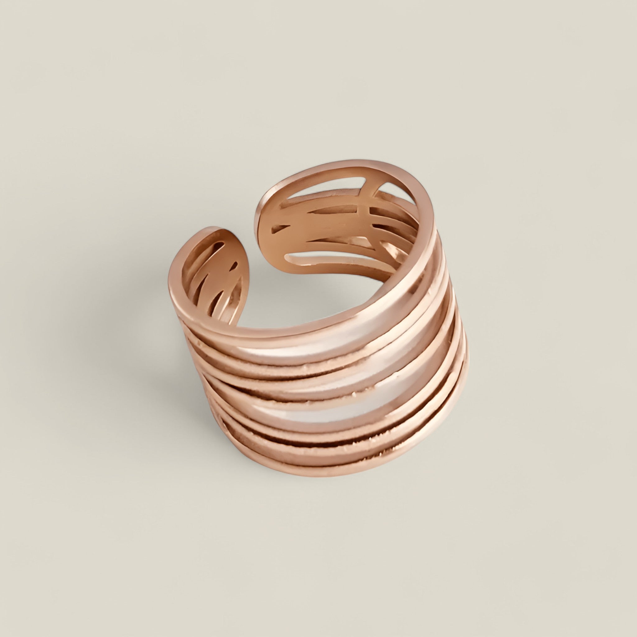 Lillian | Bague à cascade élégante