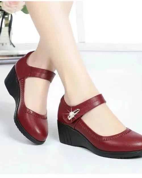 Chic Mid-Heel Comfort Shoes for All-Day Wear - Red