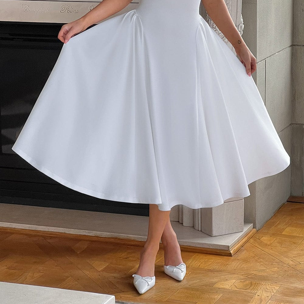 Women's Elegant Hourglass Dress for a Graceful Silhouette