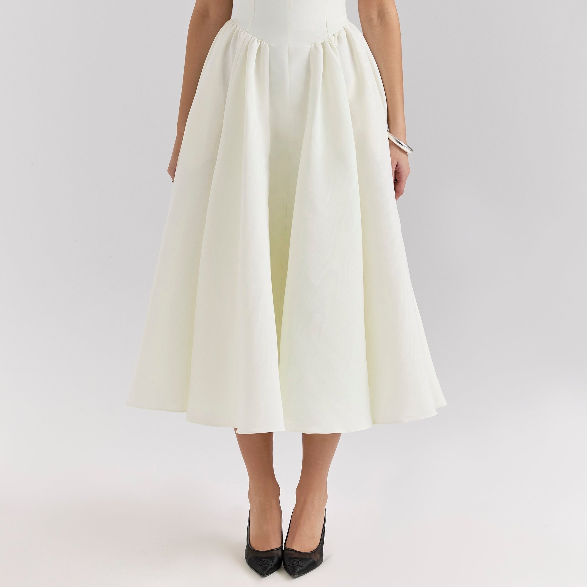 Women's Backless Drop-Shoulder Dress – Ultra-Chic Evening Look