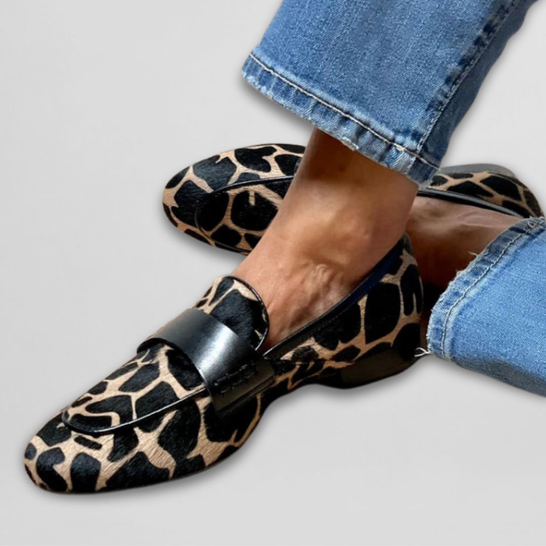 Women's Chic Giraffe-Print Fashion Loafers