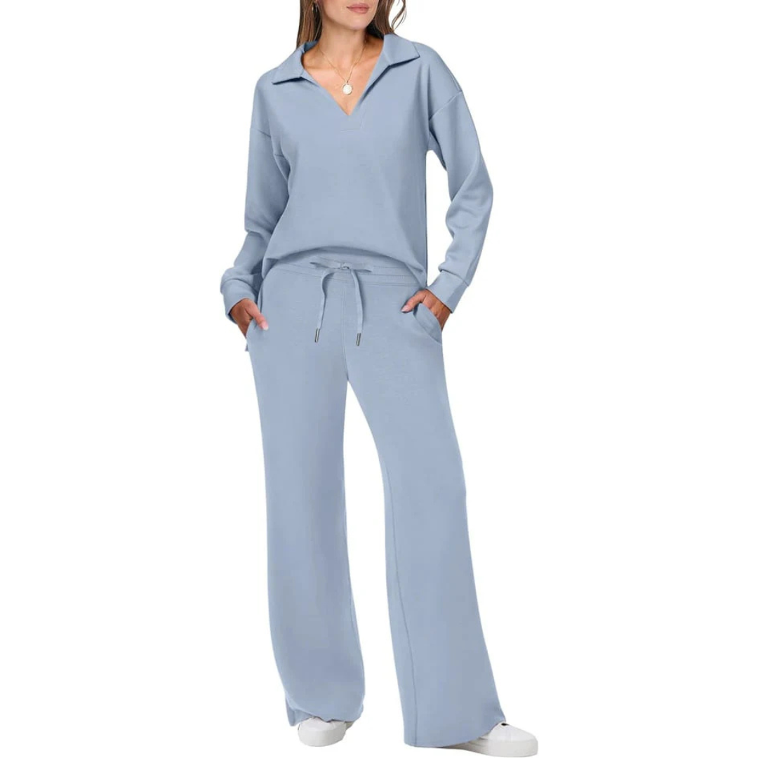 Chic Women's V-Neck Two-Piece Set with Relaxed-Fit Pants | Modern