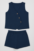 Zoya | Kvinder Sommerdobbelt sæt med wrap-top og shorts i linnedblanding - Marineblau - Zoya | Kvinder Sommerdobbelt sæt med wrap-top og shorts i linnedblanding - €25 - {{ product_tags }