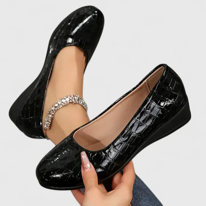 Women's Comfortable and Stylish Orthopedic Shoes