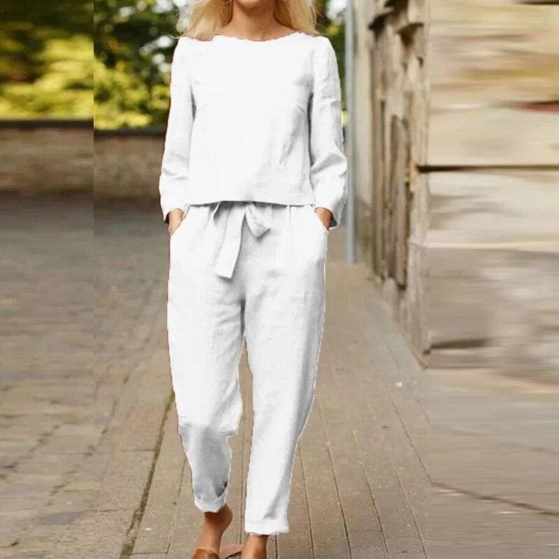 Women’s Two-Piece Set – Long Sleeve Top and Relaxed Fit Pants