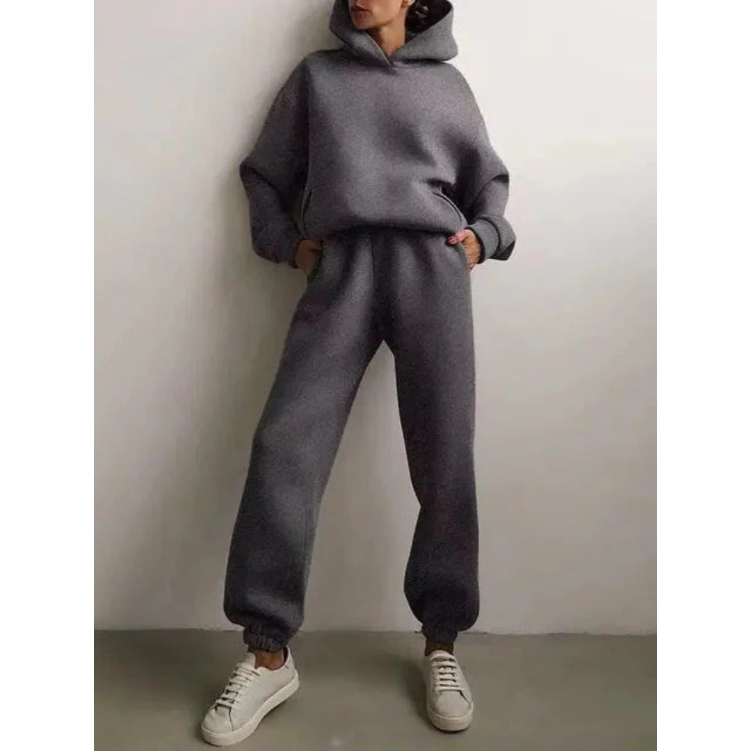 Women's Oversized 2-Piece Training Set - Casual Comfort