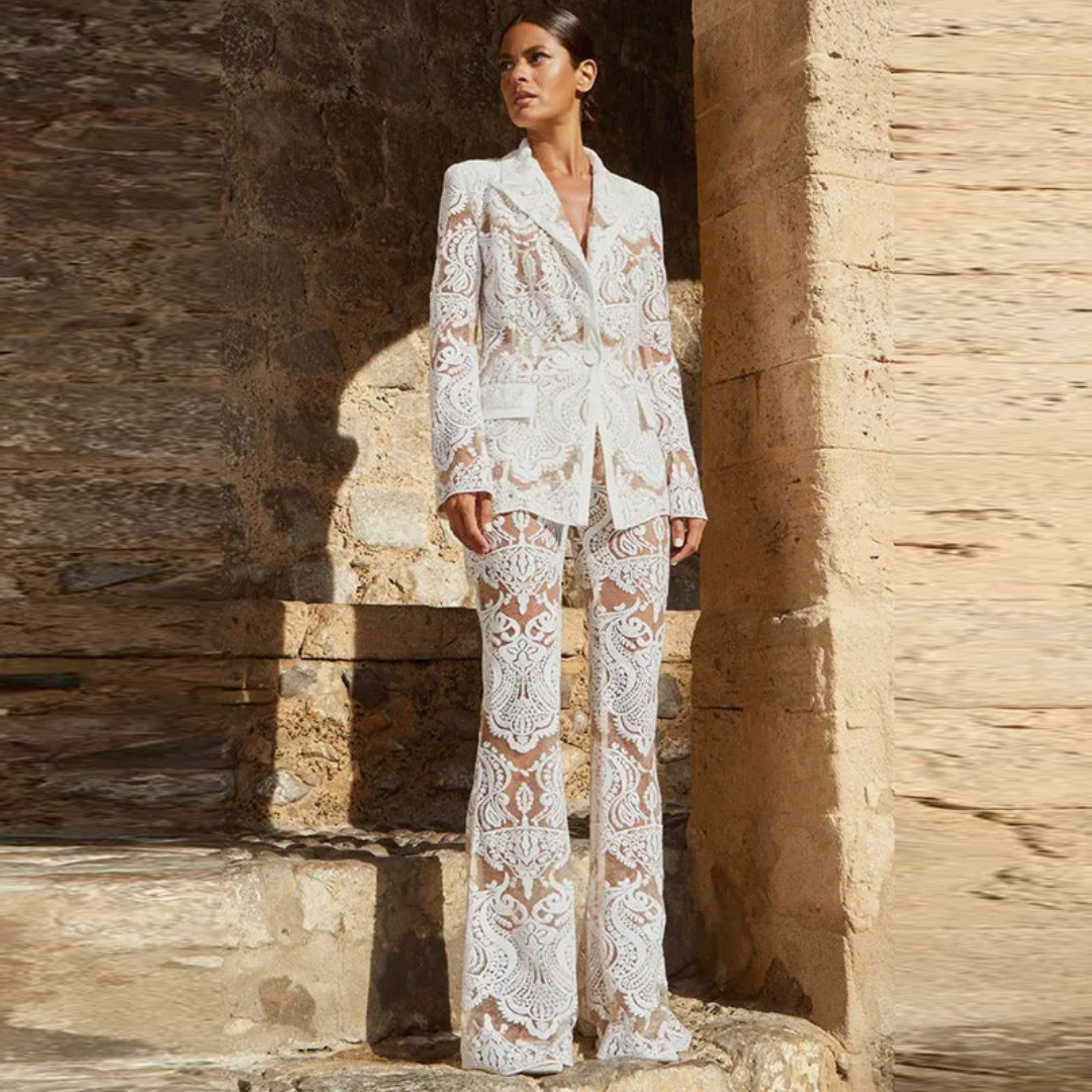 Chic Modern Two-Piece Set for Women – Sleek, Stylish & Versatile