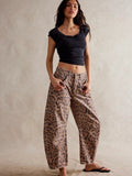 Women's Bold Oversized Jeans – Effortless, Trend-Forward Denim