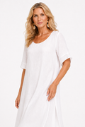 Women's Elegant Flowing Dress - Comfortable & Versatile