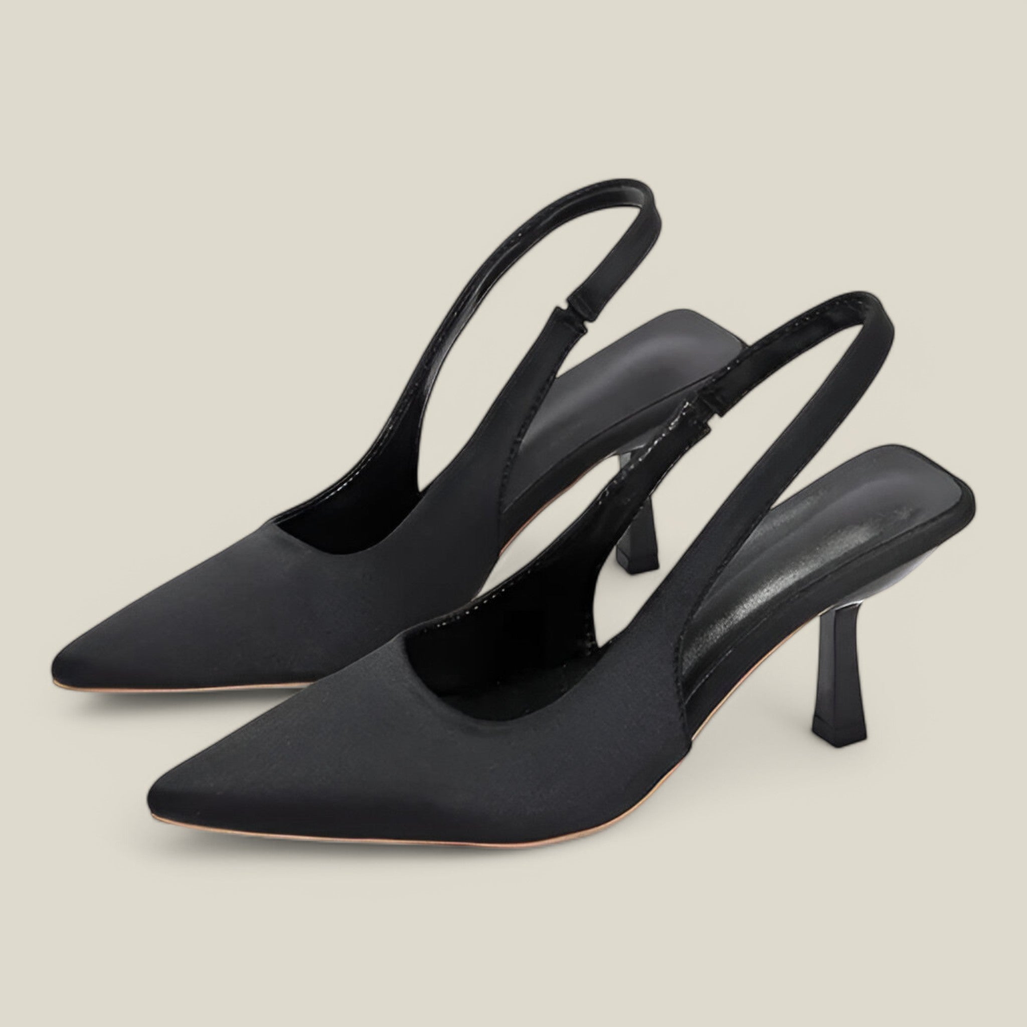 Selene | Talons à bout pointu - Élégance et style