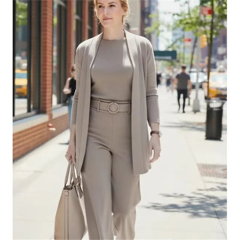 Women's Elegant Set for Timeless Style