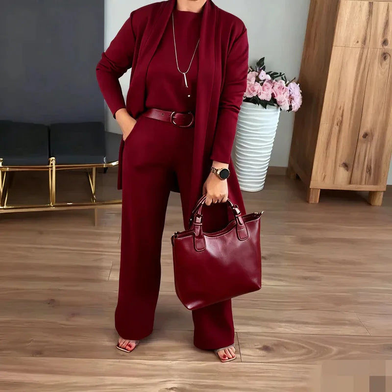 Women's Elegant Set for Timeless Style