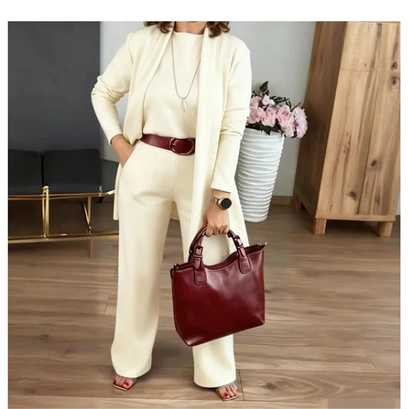 Women's Elegant Set for Timeless Style