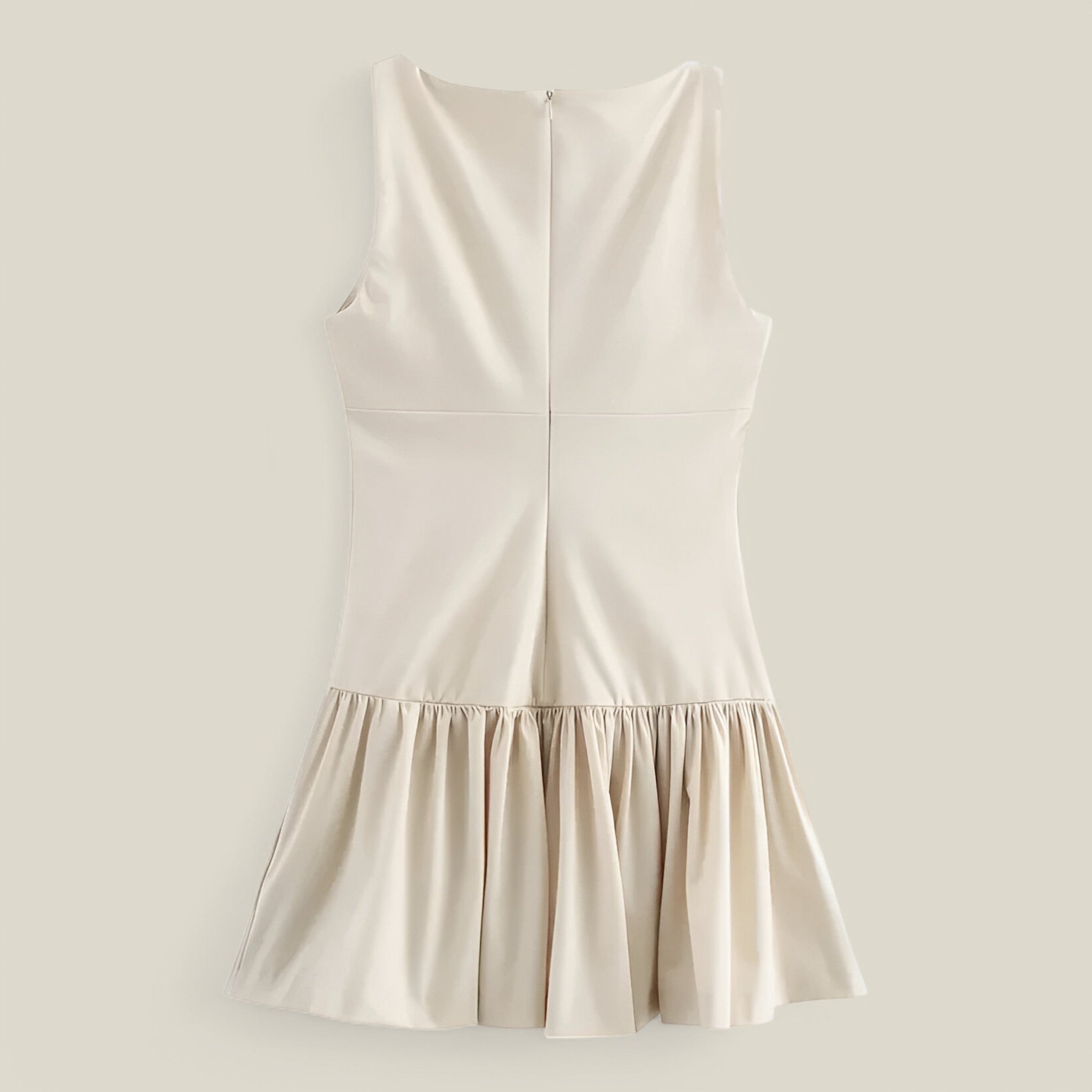 Serena | Mini robe plissée - Tendance et sophistication