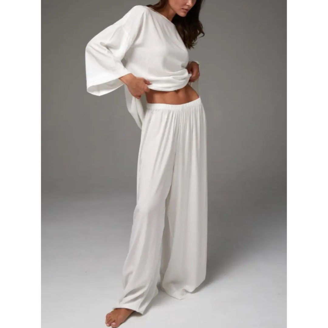Chic Casual Women's 2-Piece Set: Long-Sleeve Top and Matching Pants